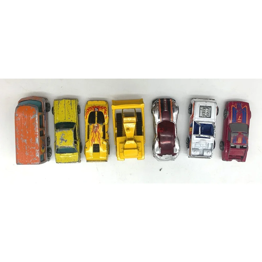 Hot Wheels Diecast Car Lot 20pc Multicolor Vintage 1987 Mattel Terrain Base